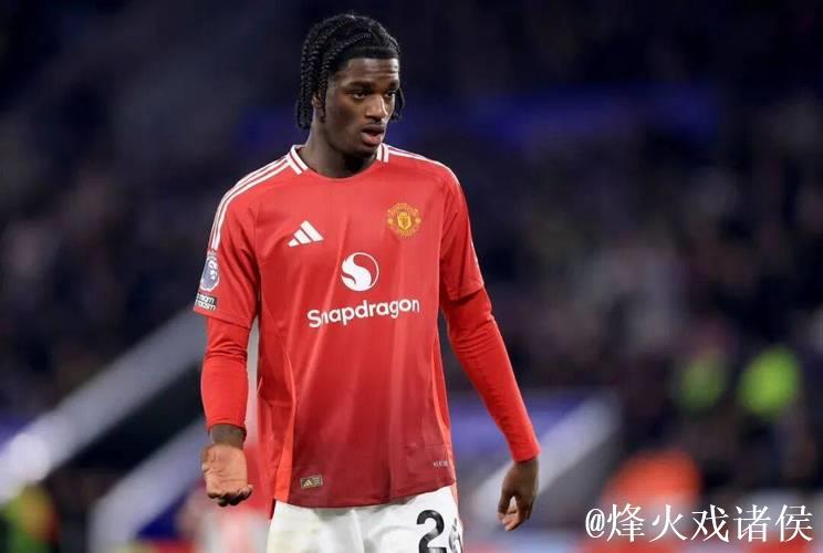 连续3轮首发！曼联19岁小将踢满全场 主场丢4球也不换他